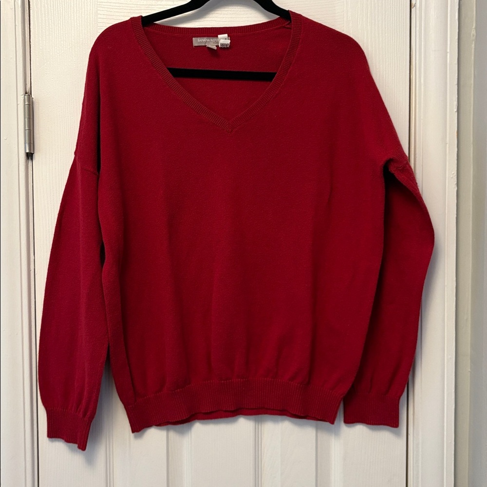 Banana Republic Red V-Neck Sweater Women’s Size Petite L Large Cotton Size Large